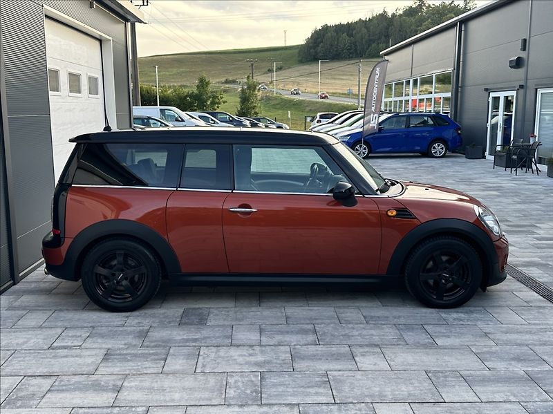 Mini Clubman 1,6 122PS  Chili JCW Recaro - fotka 6 z 50