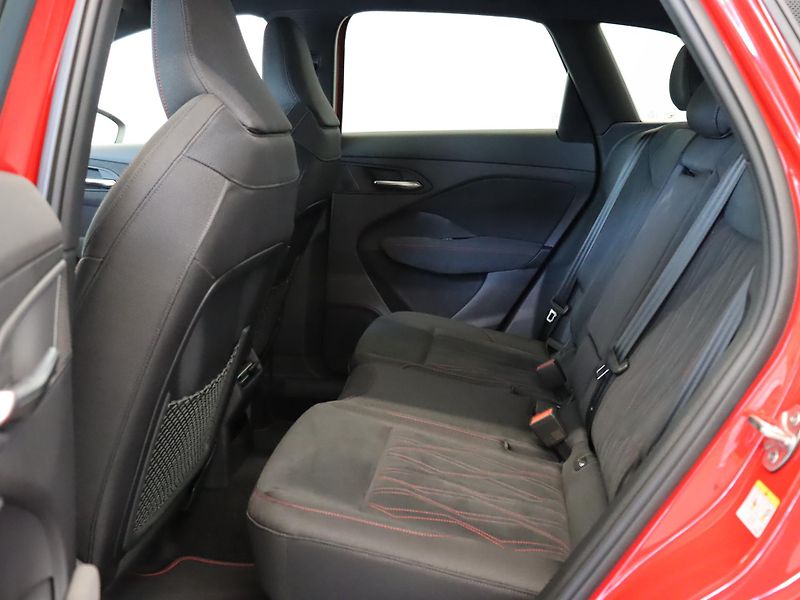 Audi Q3 TFSI Stronic - fotka 12 z 30