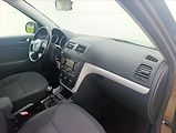 Škoda Yeti 1,6 TDi Navi Klima Tempomat - náhled 26