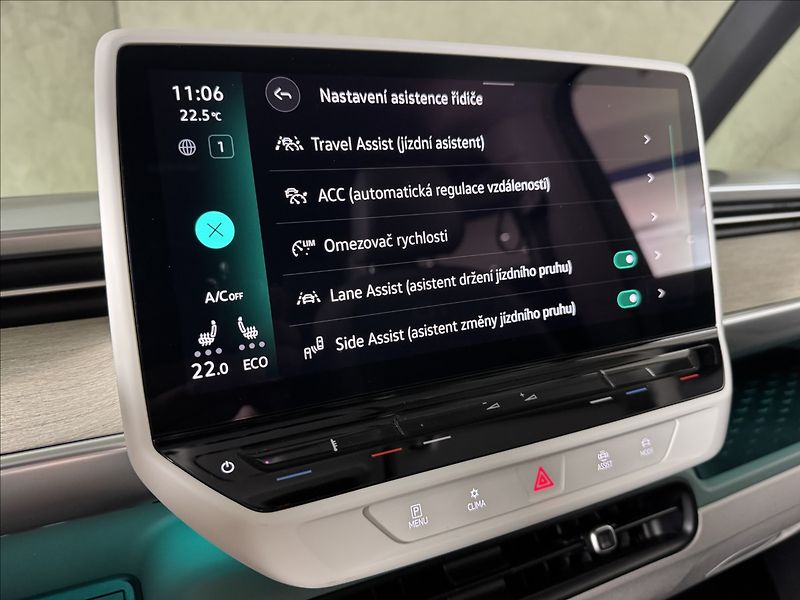Volkswagen ID.Buzz Pro 150kW IQ Light 360° Kamera - fotka 28 z 50