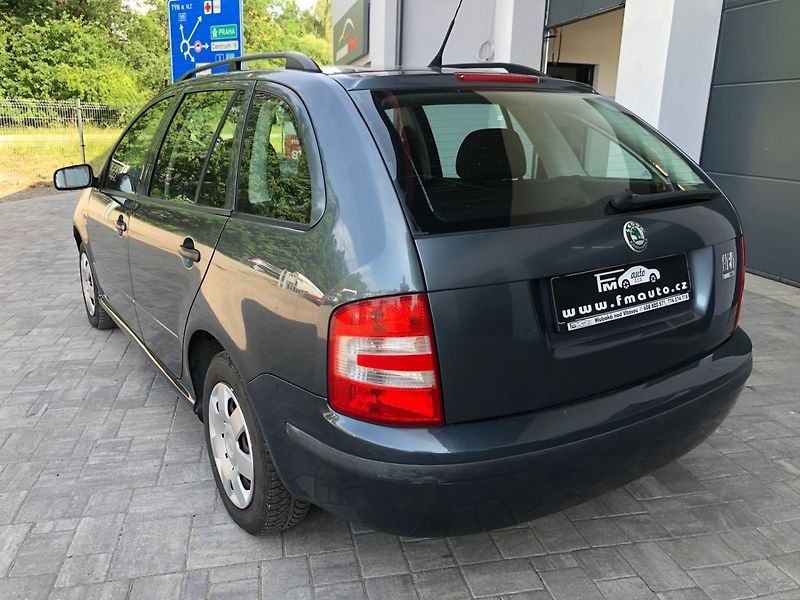 Škoda Fabia (2005) 1.4 16V - fotka 7 z 31