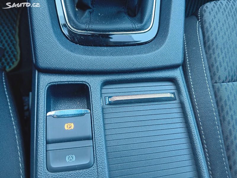 Škoda Octavia 2.0TDI 85kW Style Plus - fotka 22 z 33