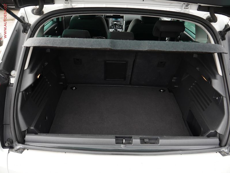 Peugeot 3008 (2012) 1.6 HDi, AC, temp - fotka 7 z 17