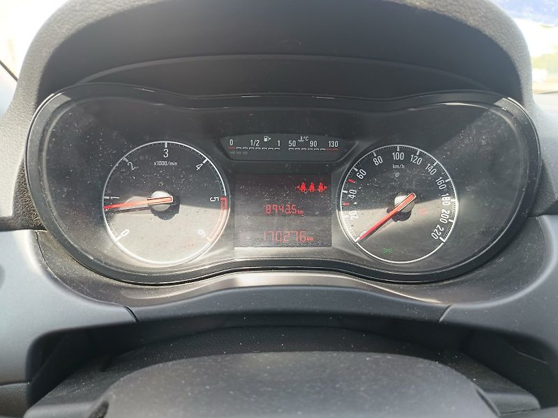 Opel Corsa 1.3 CDTi - fotka 46 z 50