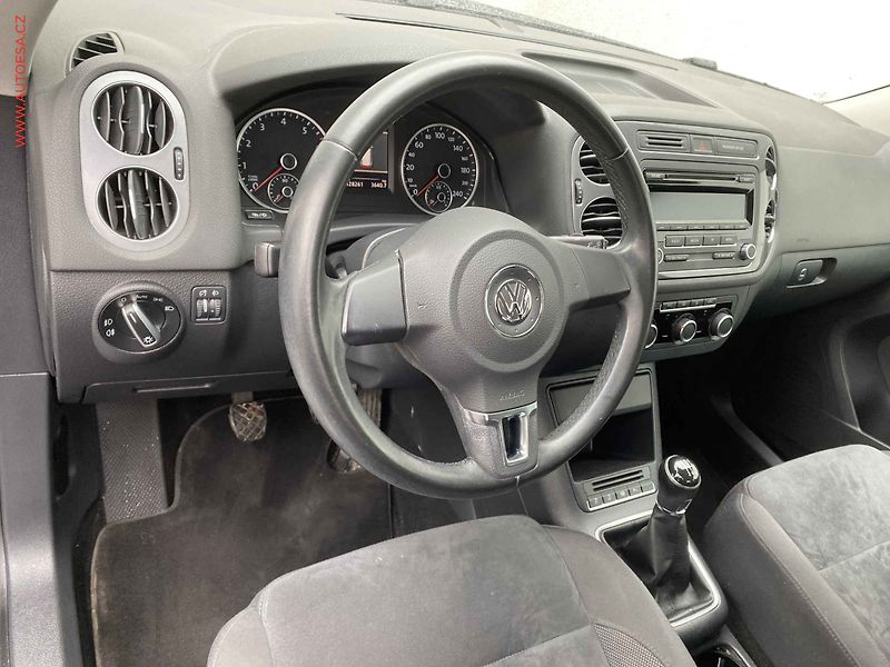 Volkswagen Tiguan (2013) 1.4 TSi, Sport&Style, Webasto - fotka 12 z 16