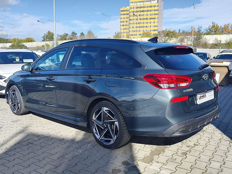 Hyundai i30 1.5 T-GDI/103kW N-Line DCT - fotka 7 z 35