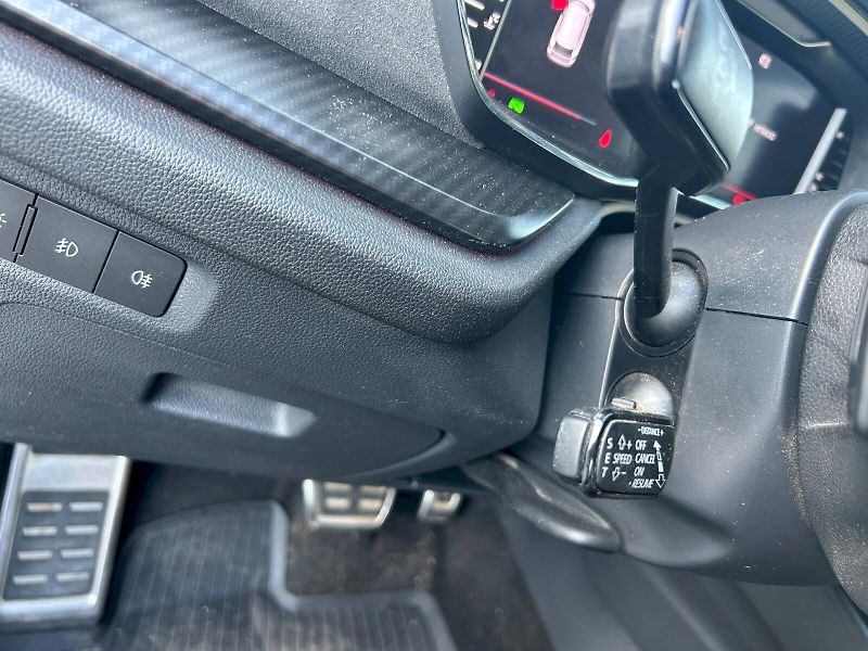 Škoda Octavia (2023) COM RS TD 147/2.0 A7A - fotka 31 z 33