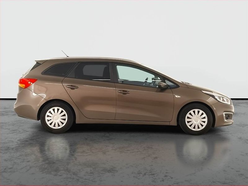 Kia Ceed (2016) 1.6 CRDi, Automat, Serv.kniha - fotka 6 z 19