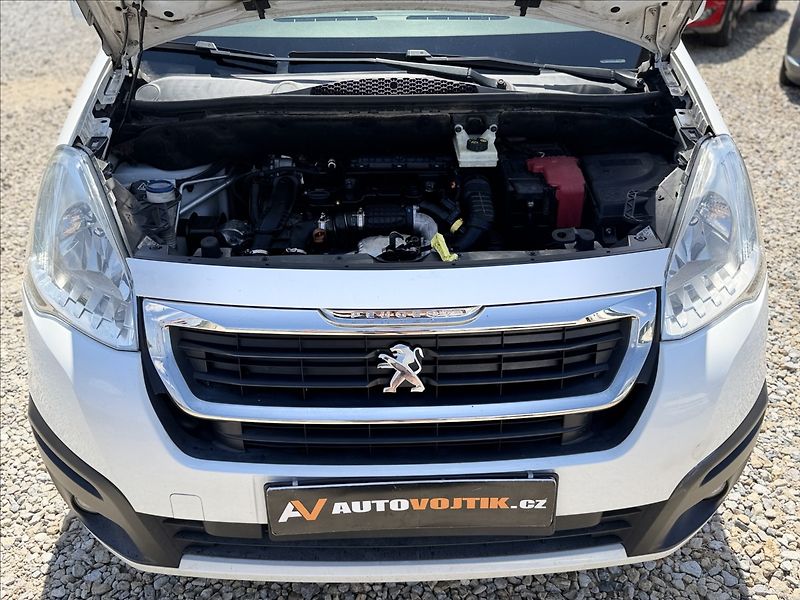 Peugeot Partner 1,6 HDI KLIMA TAŽNÉ - fotka 24 z 24