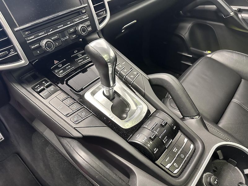 Porsche Cayenne (2016) V8 Diesel*Bose*Pano*TOP*DPH - fotka 11 z 17
