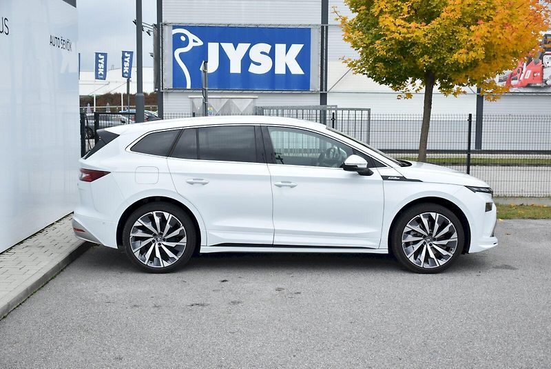 Škoda Enyaq (2025) 85X L&K 210 kW 4x4 - fotka 8 z 30