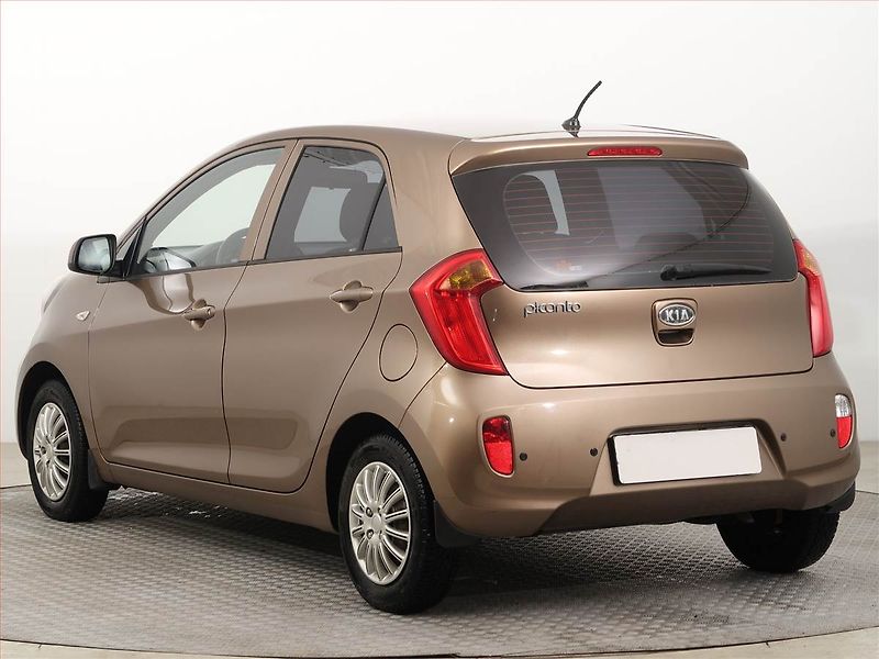 Kia Picanto (2012) 1.0, Serv.kniha, Park. senzory - fotka 4 z 14