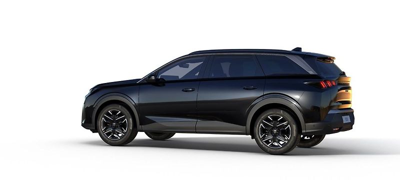 Peugeot 5008 (2026) BUSINESS Hybrid 145 e-DCS6 - fotka 3 z 9