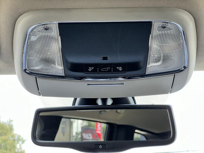 Jeep Grand Cherokee 3.0CRD AUTOMAT LIMITED TAŽNÉ - fotka 21 z 43