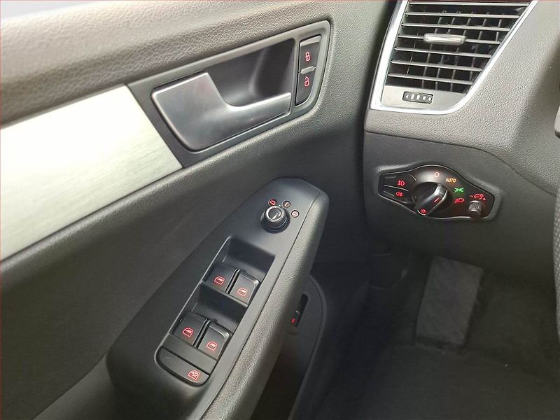 Audi Q5 (2010) 3.0 TDI, 4X4, Automat, Kůže - fotka 14 z 14
