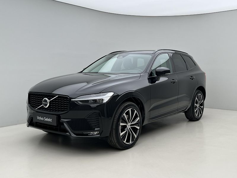 Volvo XC60 B5 AWD DARK PLUS AUT  - fotka 1 z 45