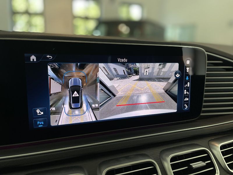 Mercedes-Benz GLE 450d 4Matic AMG - fotka 27 z 36