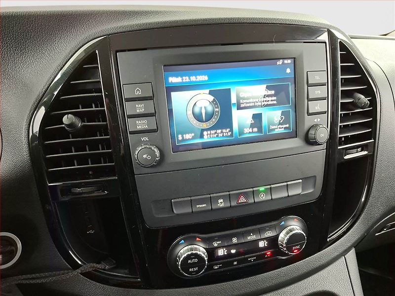 Mercedes-Benz Vito (2021) Select 119 CDI 4x4, Bus, 7Míst - fotka 12 z 22