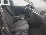 Volkswagen Golf (2017) 1.6 TDI, Tempomat - náhled 9