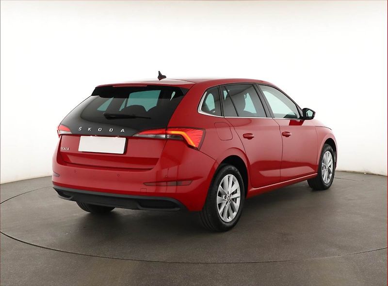 Škoda Scala (2023) Style 1.0 TSI, ČR,1.maj - fotka 5 z 19
