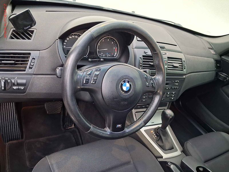 BMW X3 (2005) 3.0d xDrive, ČR, AT, xenon - fotka 12 z 17