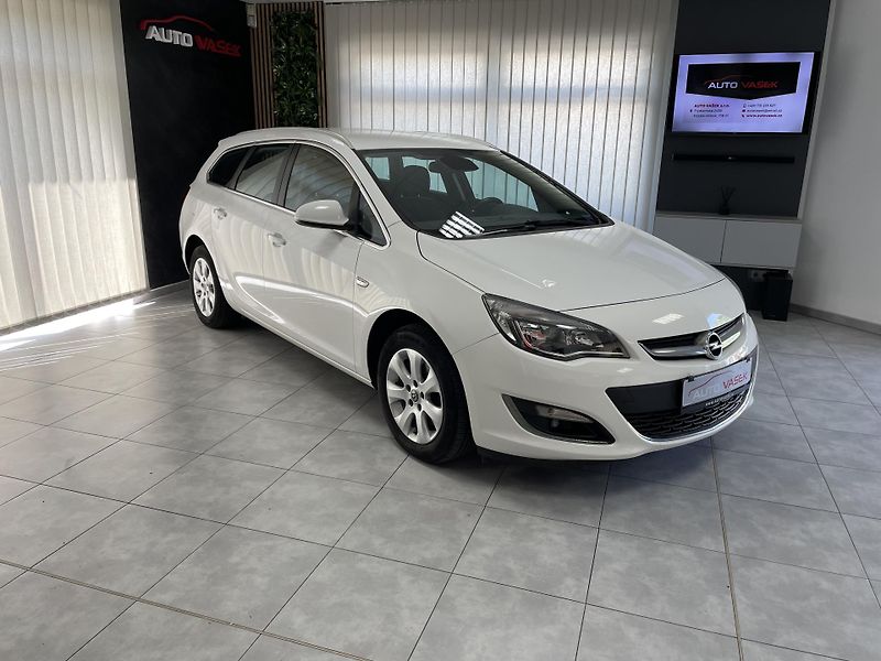 Opel Astra 1.6 CDTi ČR 1.MAJ.DIGIAC  - fotka 3 z 23