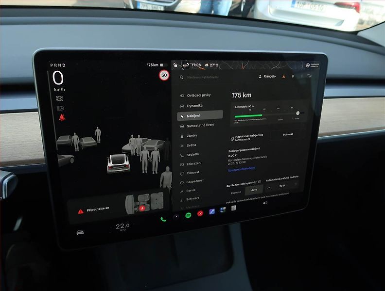 Tesla Model Y (2021) Long Range AWD 75kWh, SoH 92% - fotka 29 z 30