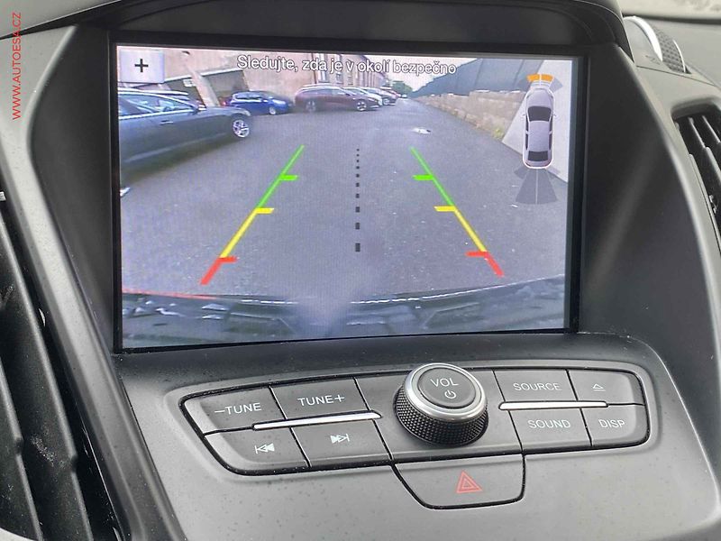 Ford Kuga (2019) 1.5 EB, Titanium, TZ, navi - fotka 16 z 17