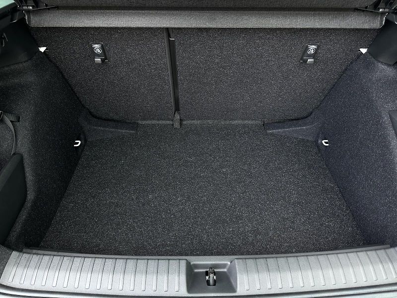 Škoda Kamiq 1.0TSi Monte Carlo 116PS Matri - fotka 39 z 41