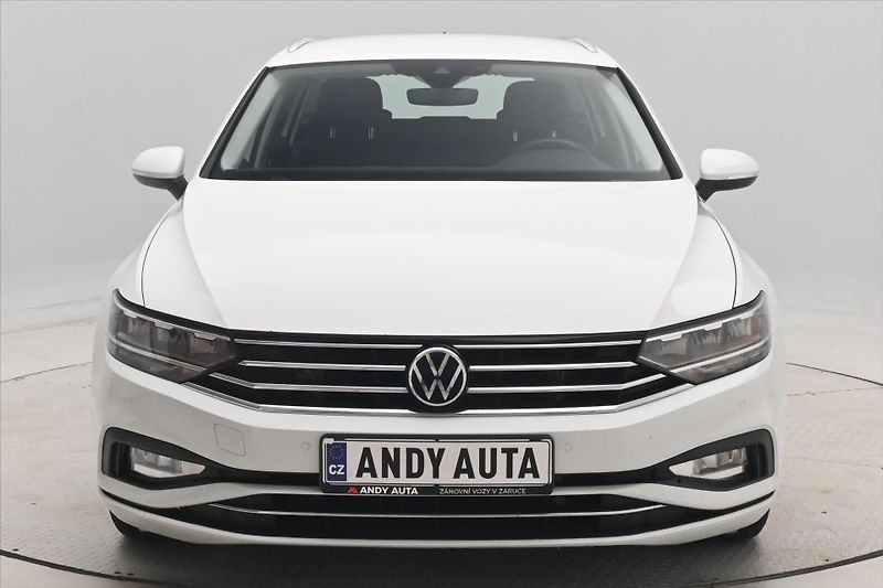 Volkswagen Passat 2,0 TDI 110kW DSG Business Zár - fotka 2 z 31