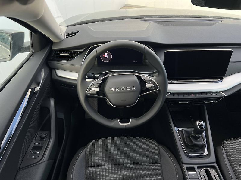 Škoda Octavia (2026) Classic 6MP  1,5TSI - fotka 4 z 6