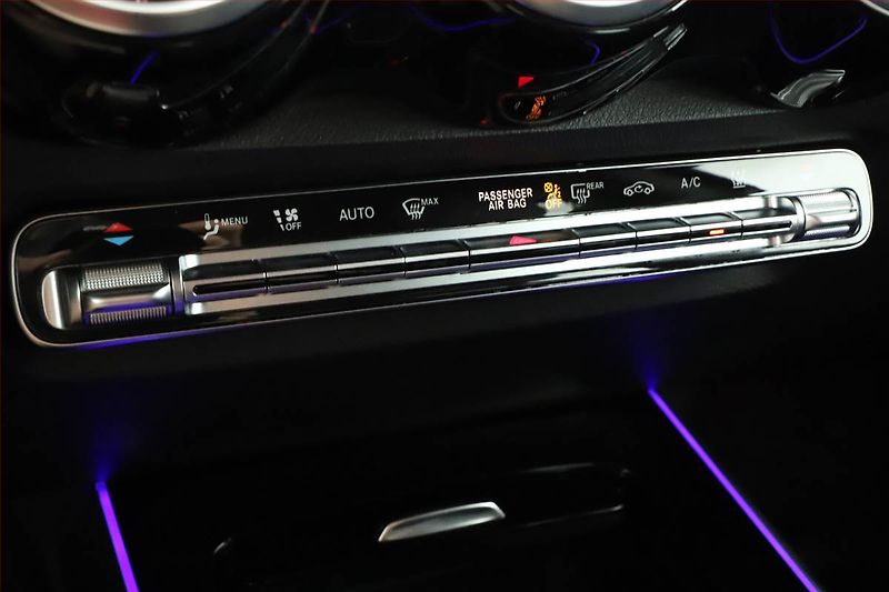 Mercedes-Benz EQB (2022) 300 4MATIC, SoH 97% - fotka 13 z 20