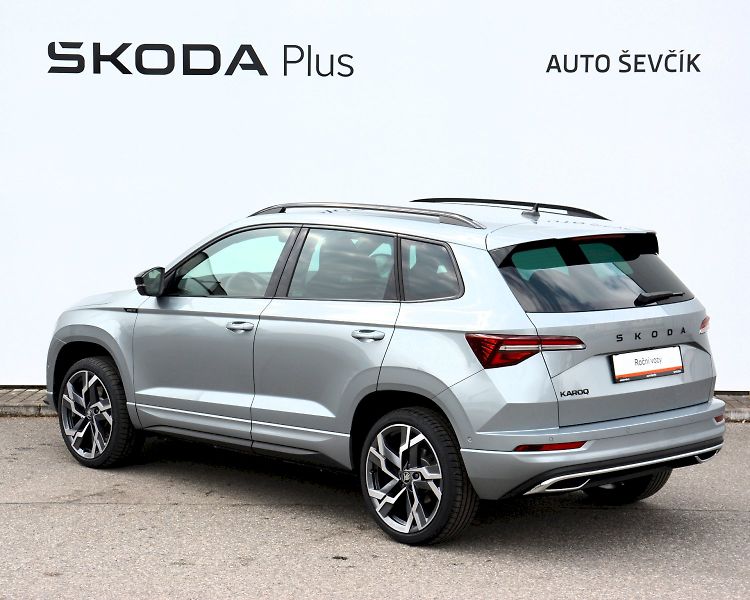 Škoda Karoq (2026) SportLine 1,5 TSI 110 kW 7 AP - fotka 7 z 22
