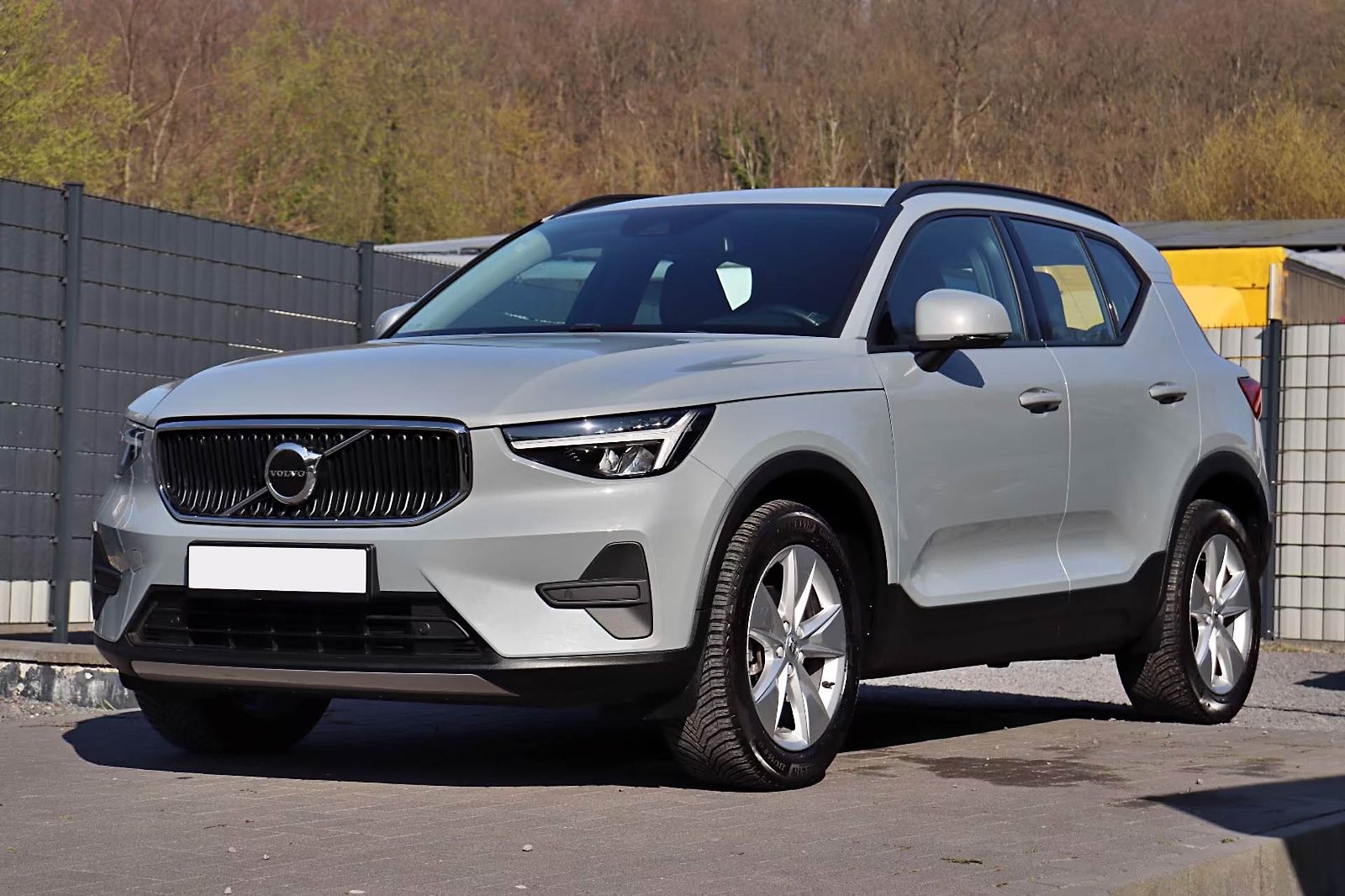 Volvo XC40 T2 Essential Kam LED DAB