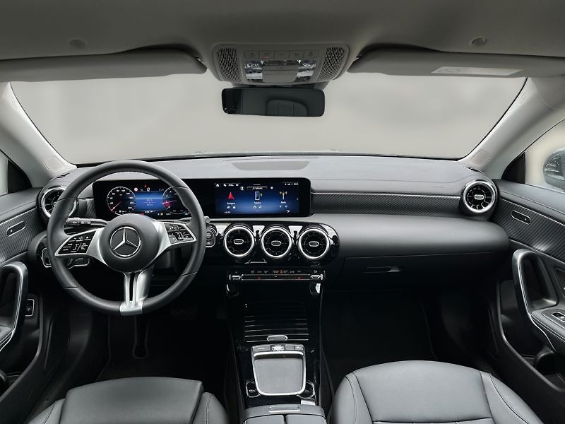 Mercedes-Benz CLA Třída 200 Shooting Brake Progr - fotka 14 z 21