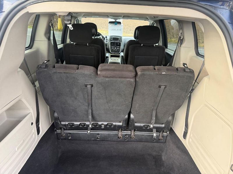 Chrysler Town & Country (2014) Grand Caravan 3,6 RT LPG 2014 - fotka 7 z 20