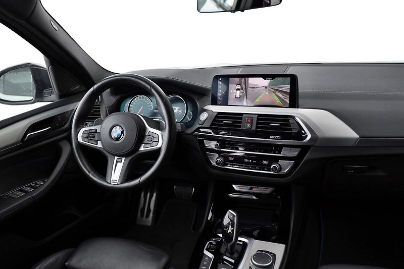 BMW X3 M40i - fotka 13 z 17