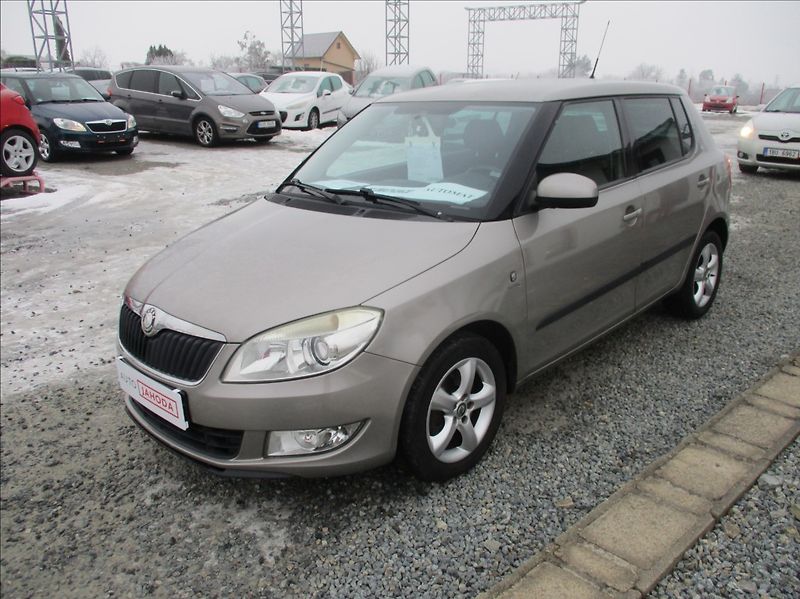Škoda Fabia 1,2 TSI, DSG,aut.klima,servis, - fotka 3 z 38