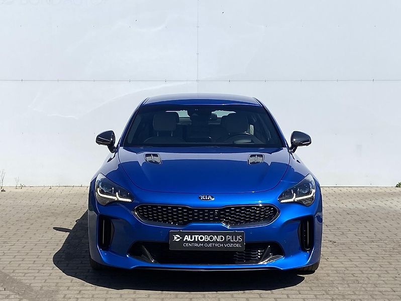 Kia Stinger 2.2 CRDi 147kW 8AT GT-Line - fotka 4 z 28