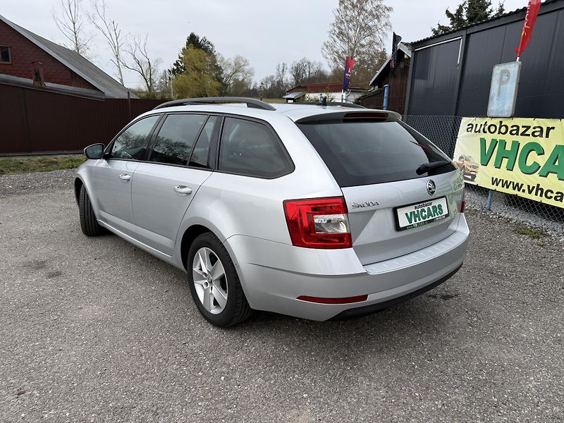 Škoda Octavia 1,6TDI 85kW Pravidelný servis - fotka 5 z 25