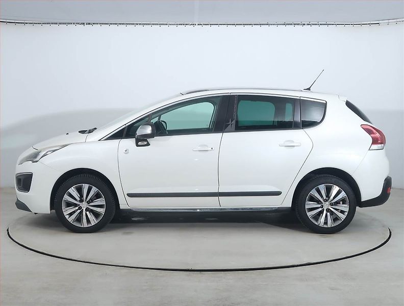 Peugeot 3008 (2015) 1.6 BlueHDi, Navi, Tempomat - fotka 3 z 18