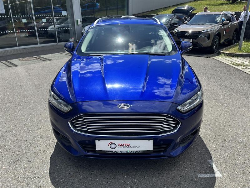 Ford Mondeo 2,0 TDCi AT WEBASTO TOP STAV - fotka 8 z 39