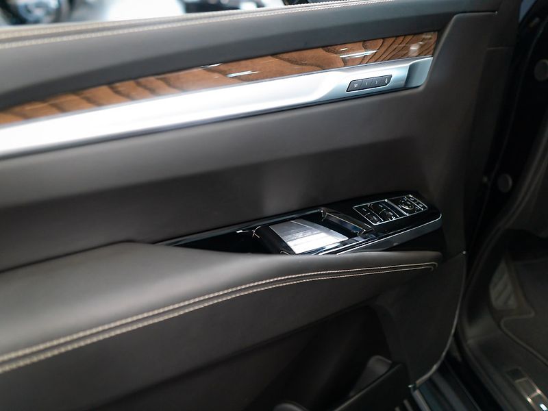 Cadillac Escalade (2026) 6.2 ESV Sport Platinum 2026 - fotka 15 z 46