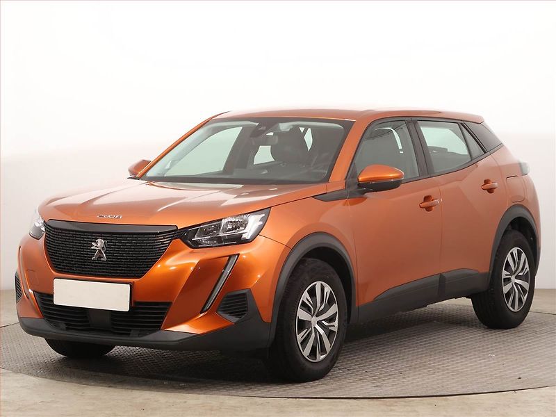 Peugeot 2008 (2021) 1.2 PureTech, ČR,1.maj - fotka 2 z 13