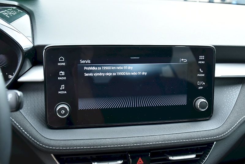 Škoda Fabia (2024) Top Selection 1.0 TSI 85kW - fotka 22 z 32
