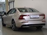 Volvo S60 2,0 B5 AWD Ultimate Dark ČR - náhled 2