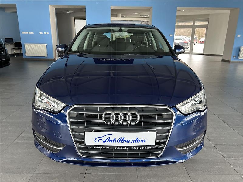 Audi A3 2,0   TDI 110kW,SERVISKA,NAVI - fotka 2 z 27