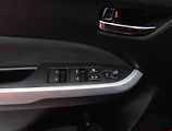 Suzuki Vitara (2015) Elegance 1.4 BoosterJet, 4X4 - náhled 23