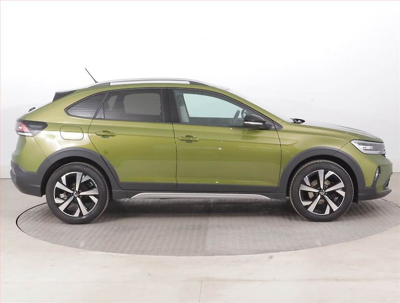 Volkswagen Taigo (2022) Style 1.0 TSI - fotka 6 z 15