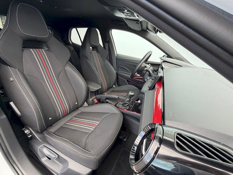 Škoda Fabia (2025) 1.0TSI 85kW DSG Monte Carlo - fotka 31 z 35